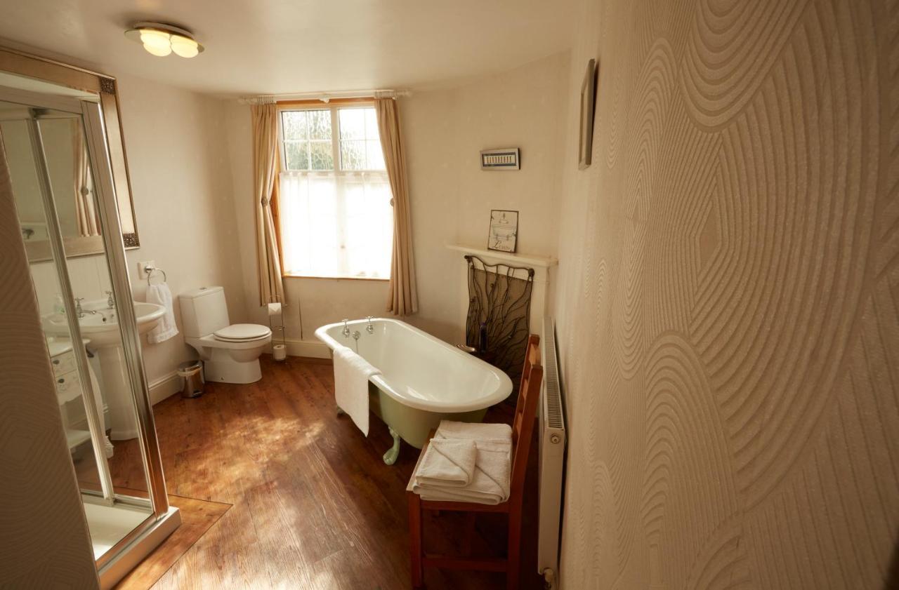 Lower Drayton Farm B&B 스태퍼드 외부 사진