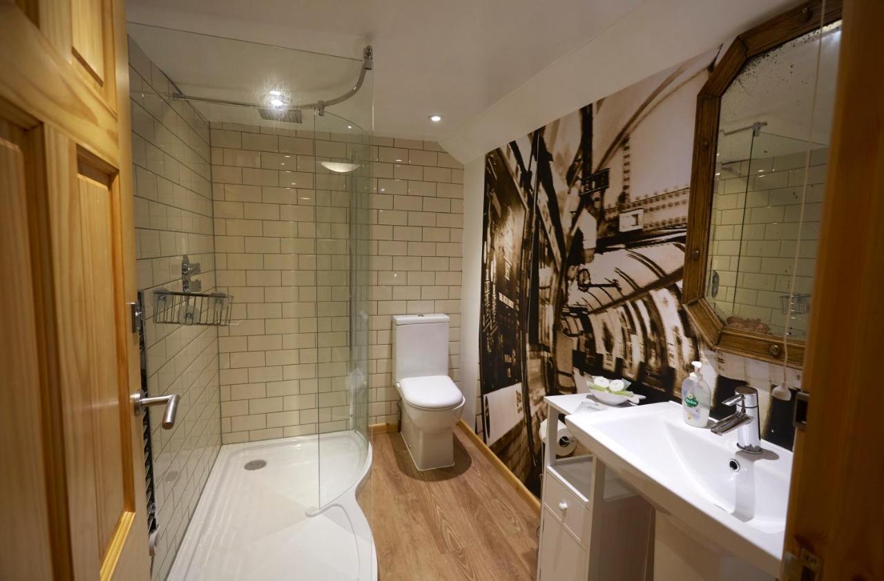 Lower Drayton Farm B&B 스태퍼드 외부 사진